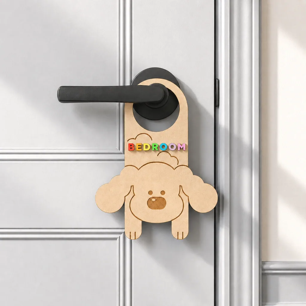 Wooden character door hanger cut with the beamo Ⅱ CO2 laser