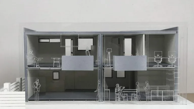 Gotowy miniaturowy model z precyzyjnie wyciętymi elementami architektonicznymi